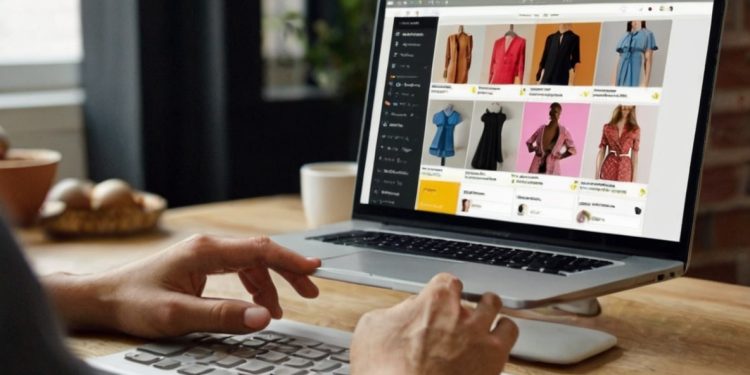 Trends in E-Commerce Technology: What's Next? Trends in E-Commerce Technology: What's Next?