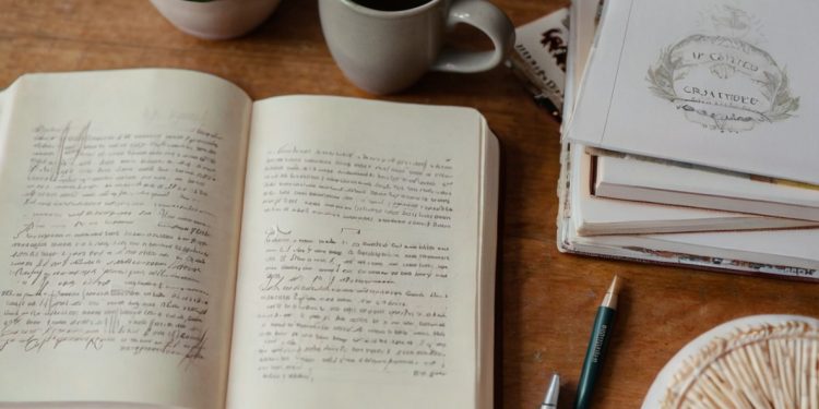 The Benefits of Practicing Gratitude Journaling