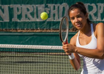 The Health Benefits of Playing Tennis: Why You Should Start Now
