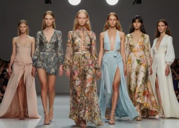 Top 10 Fashion Trends for 2025: What’s In & What’s Out